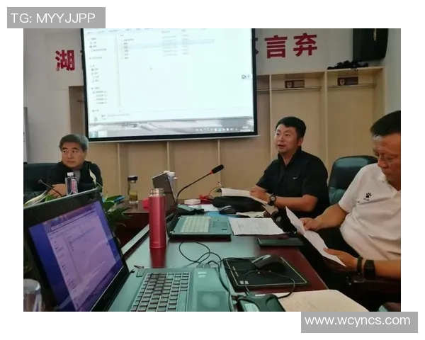 张宇在足球场上的精彩表现与个人成长之路探讨